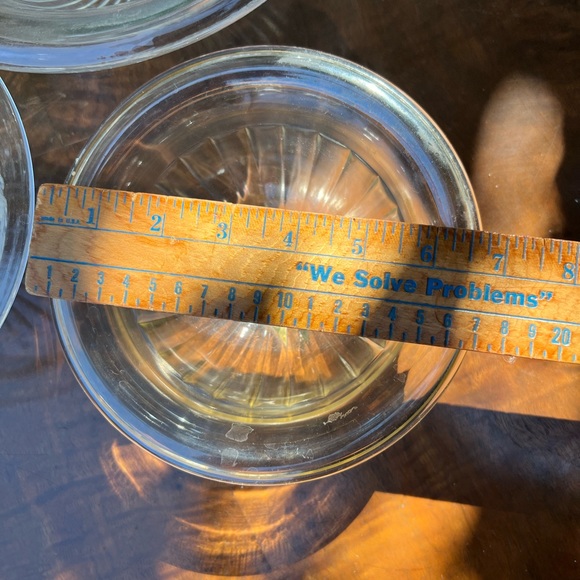 Ribbed vintage set a three stacking bowls with a yellow hint - Picture 5 of 7